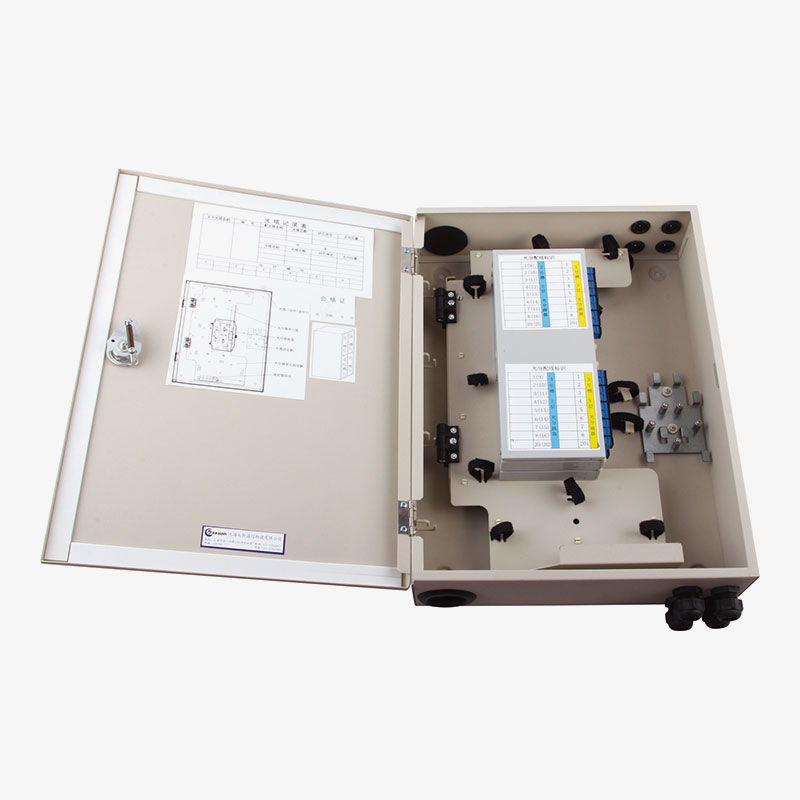 How are the terminals of the household distribution box wired